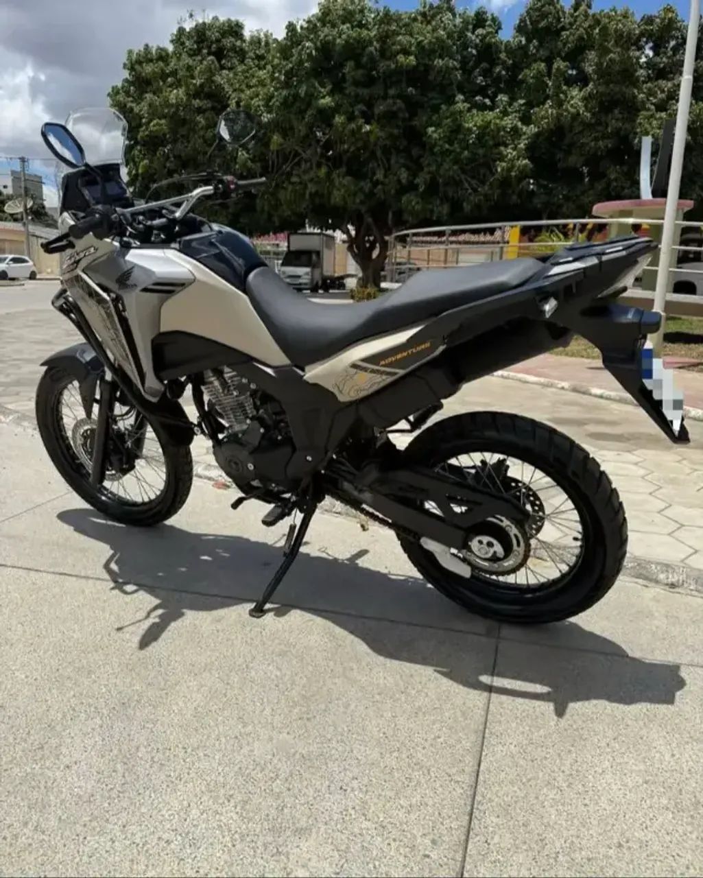 HONDA SAHARA 300 ADV 2025 - Foto 2