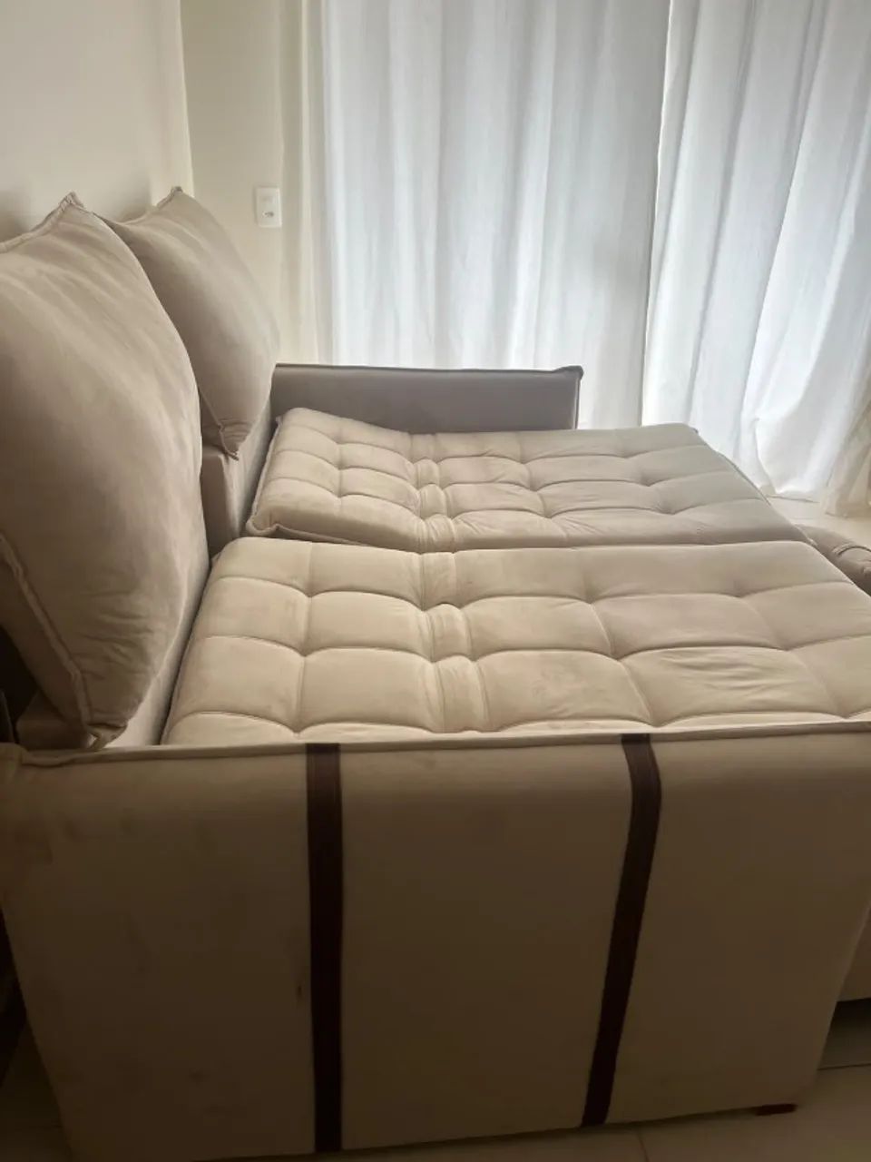 Sofá 2 lugares com chaise - Foto 5