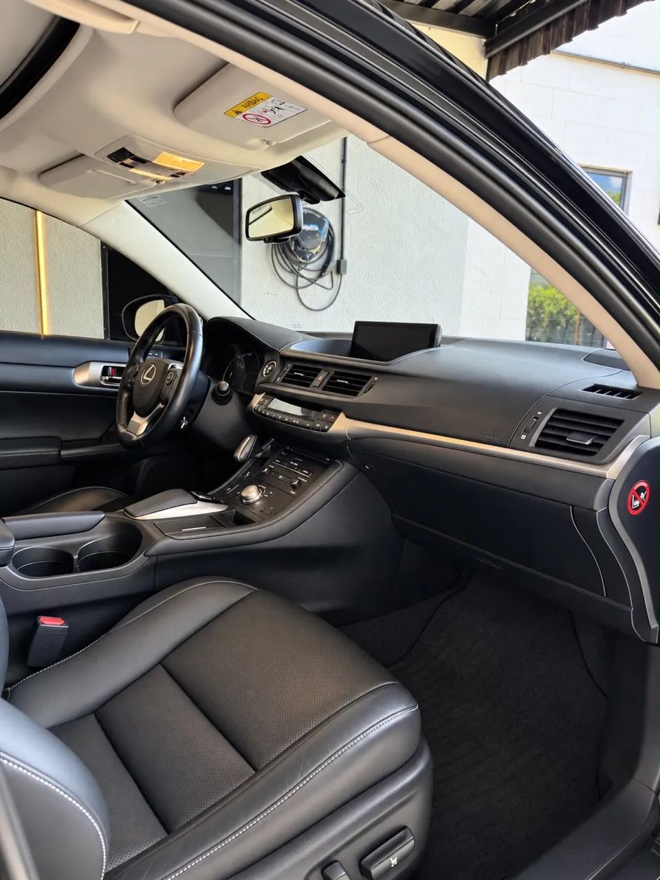 Lexus CT200h 1.8 16V Hibrid Aut., foto 9 de 11