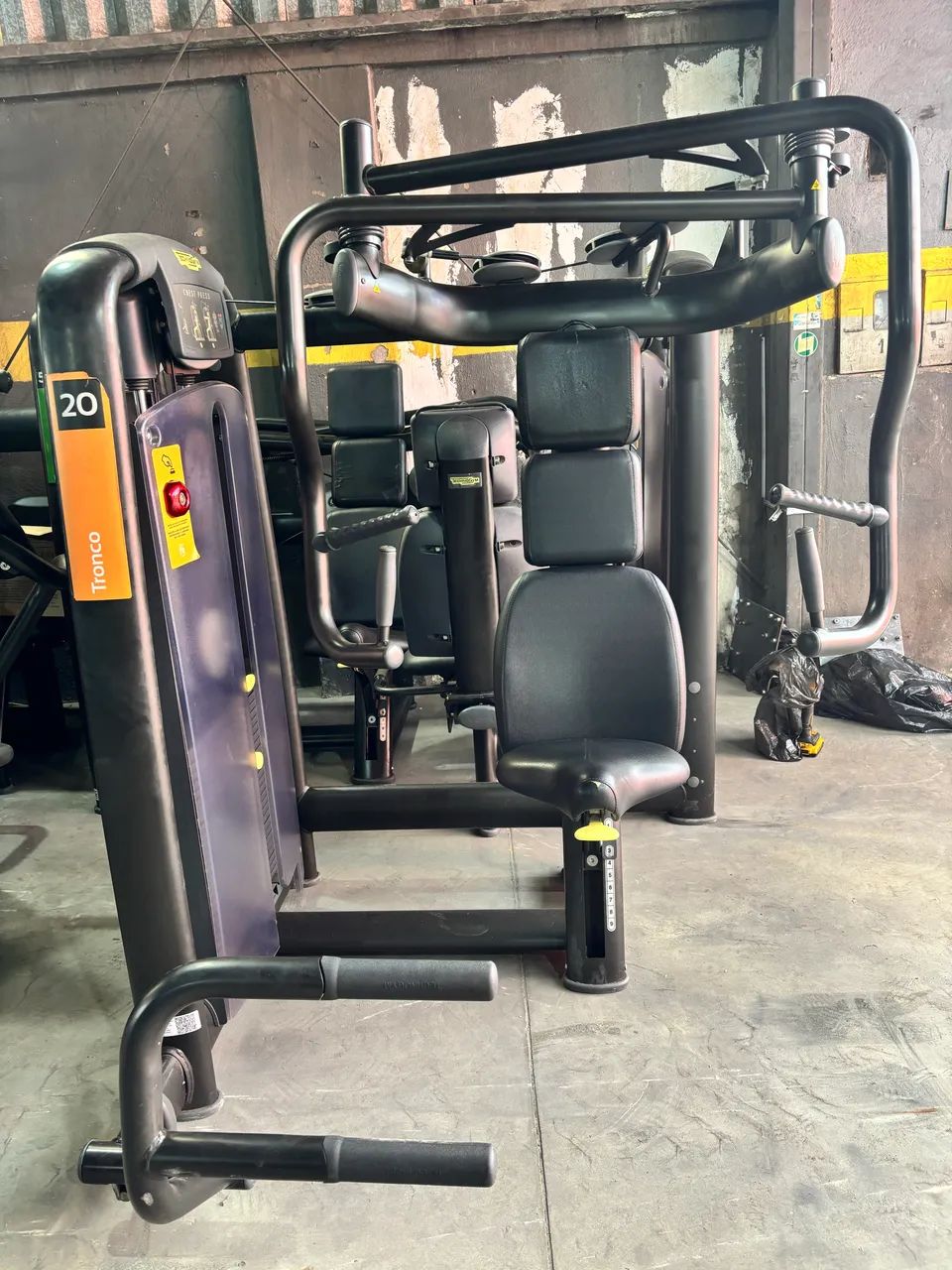Supino Máquina Technogym Originalidade, Tecnologia e Excelência!!!