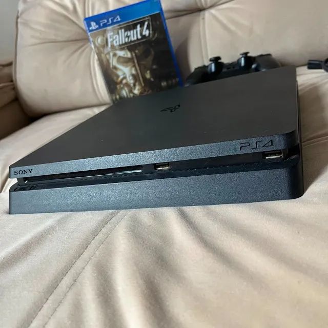 Playstation 4 - em perfeito estado com jogo - Foto 2
