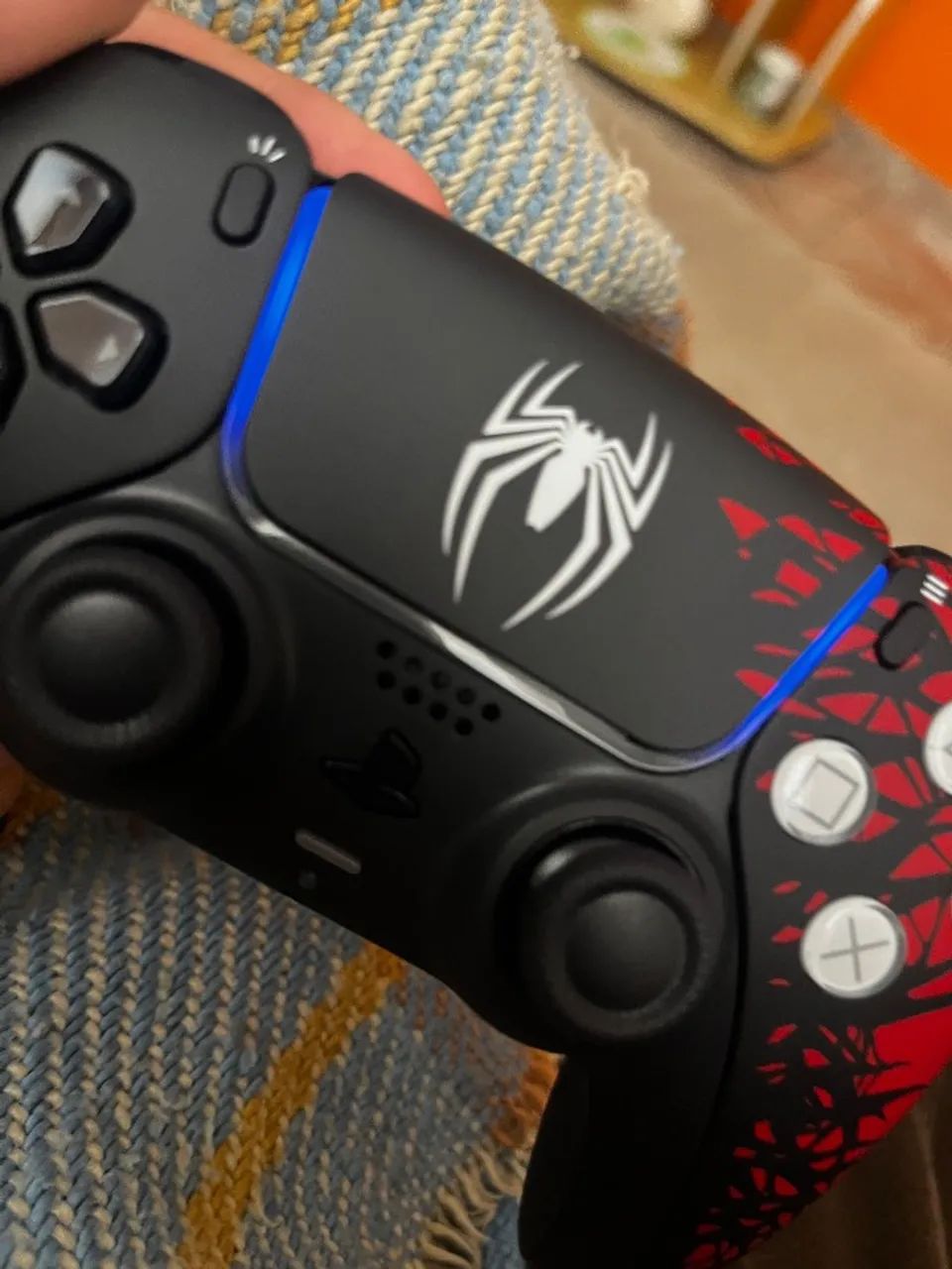 Controle PS5 Spiderman e Midnight - Foto 4