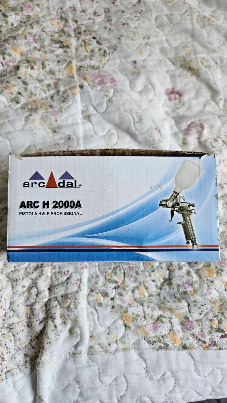 Pistola de pintura ar direto tipo gravidade com bico de 1,0 mm - ARC-H-2000AD - Foto 3