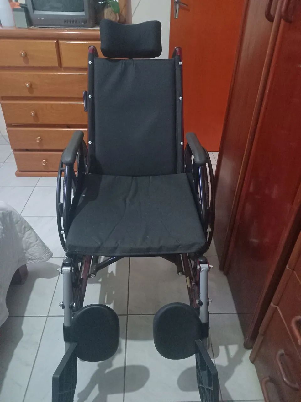 Cadeira de rodas  - Foto 2