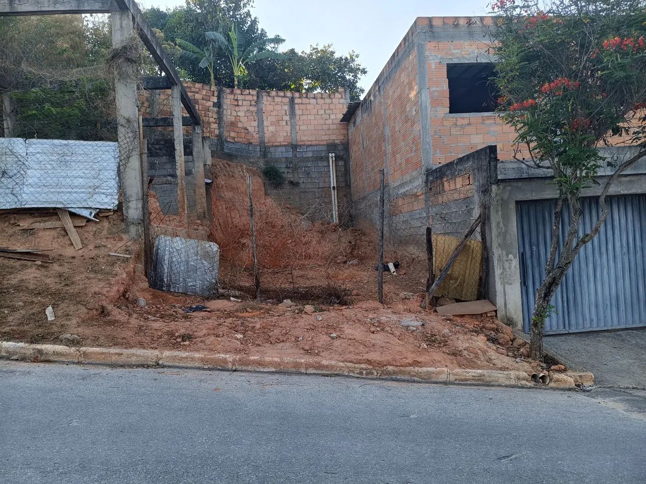 Lote bairro vida Nova 2. - Foto 2