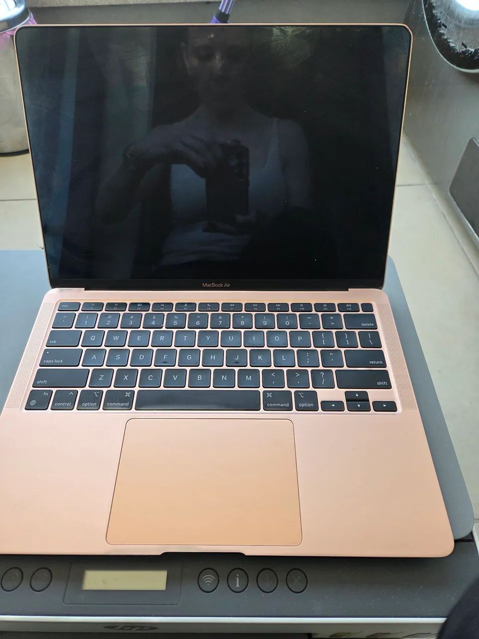 Macbook Air Sonoma 2020 8G - Foto 2