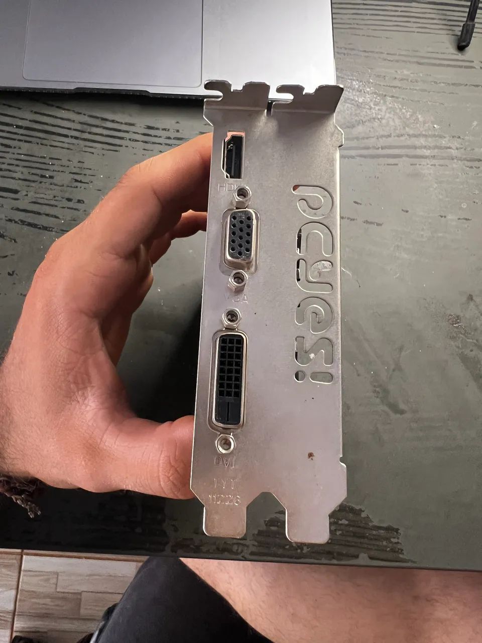 GTX 750 Ti - Foto 2
