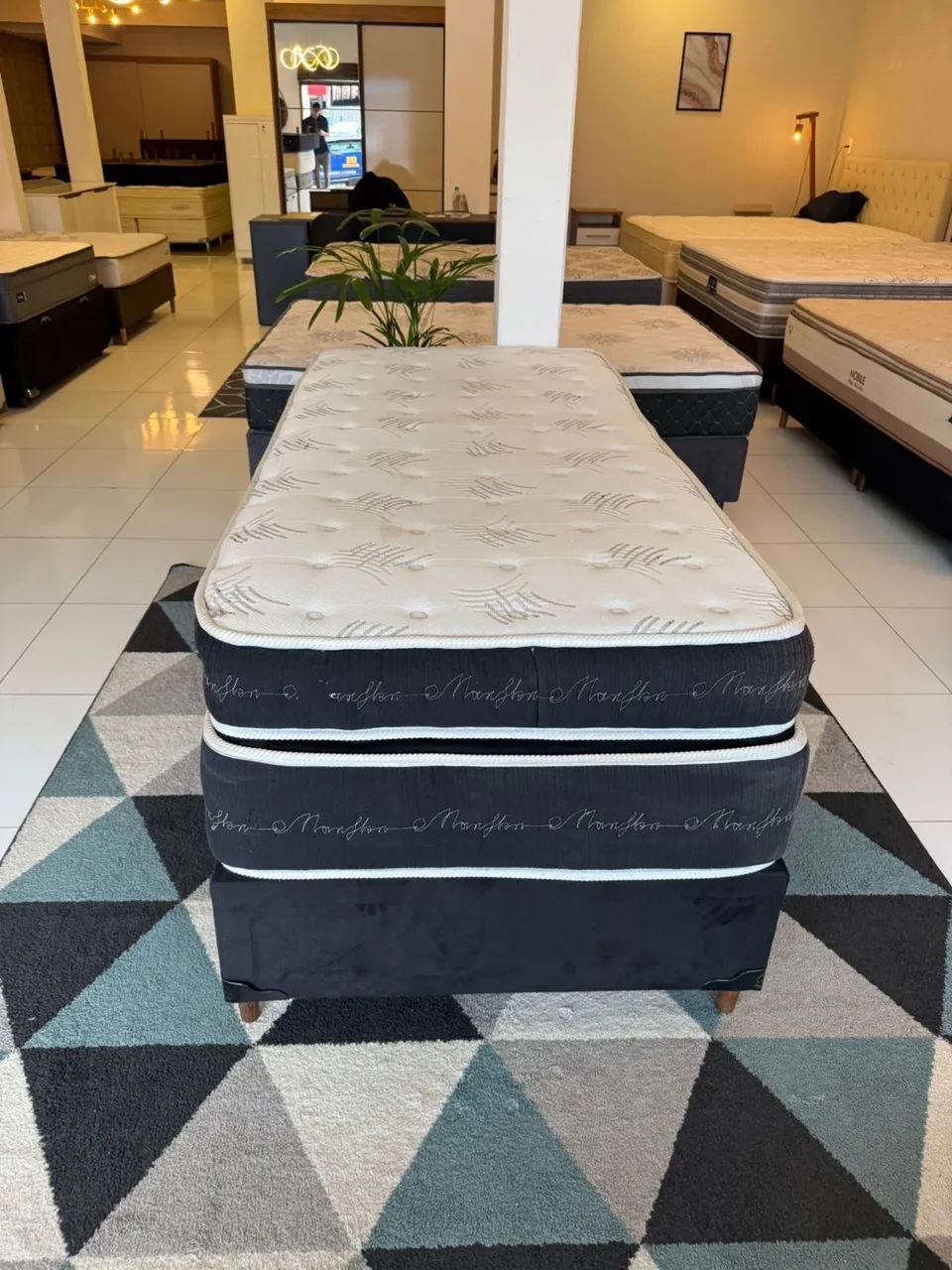 Cama box Solteiro com colchão MAXFLEX SEMINOVO - Entrego!  - Foto 5
