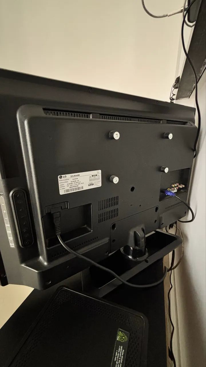 TV LG, 32" - Usada (não é smart) - Foto 2