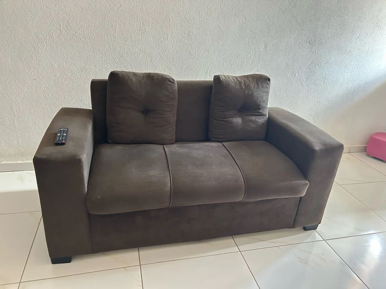Vendo conjunto sofá e poltrona 