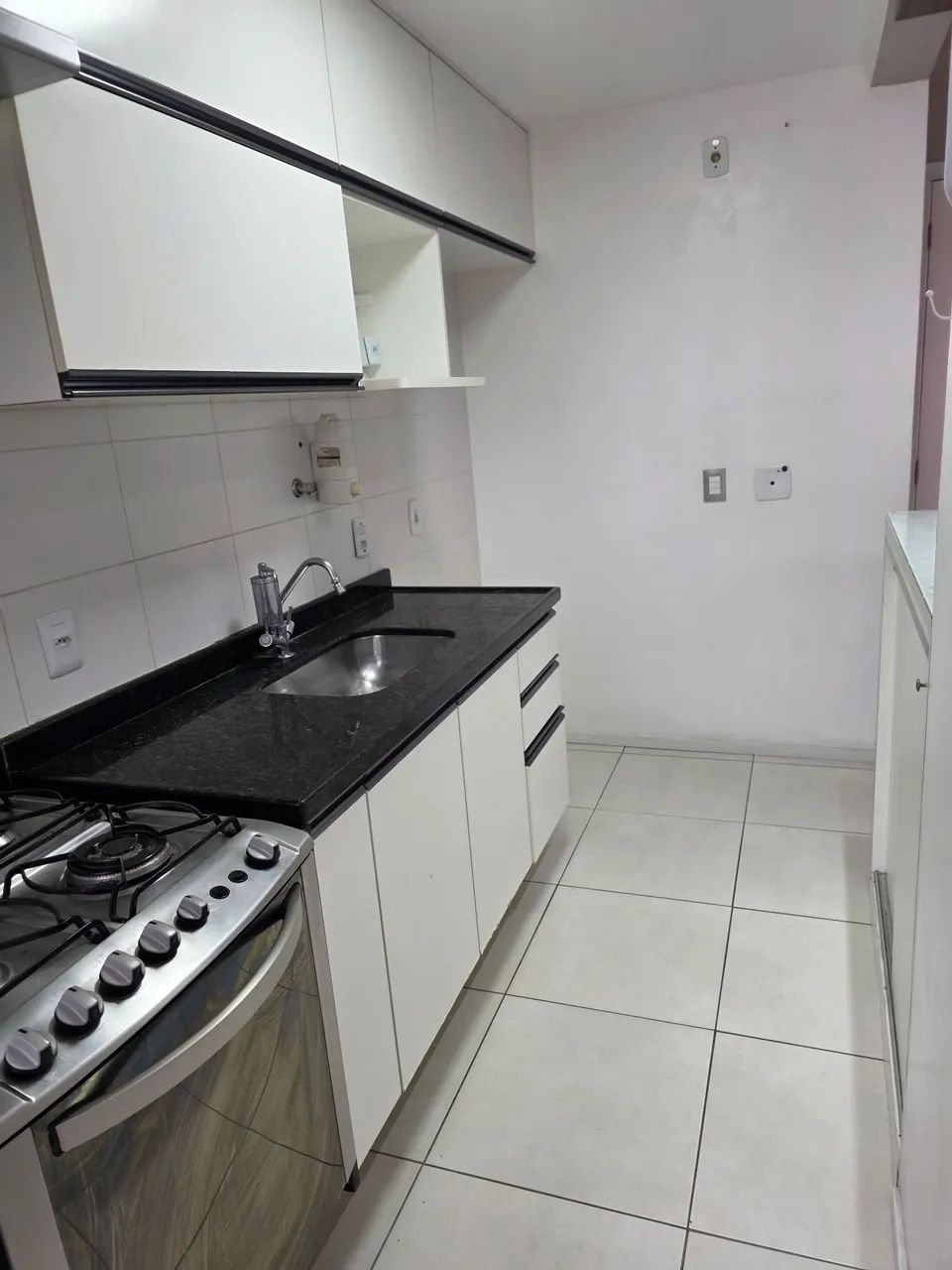 Alugo apartamento 2 qtos semi mobiliado próximo a Vitória ES Arcelor/vale/ civit  - Foto 4