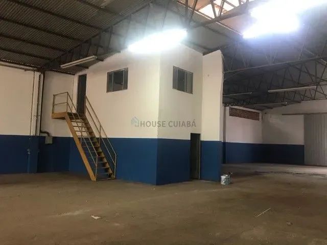 Vende-se Barracão na Avenida Fernando Corrêa - Foto 5