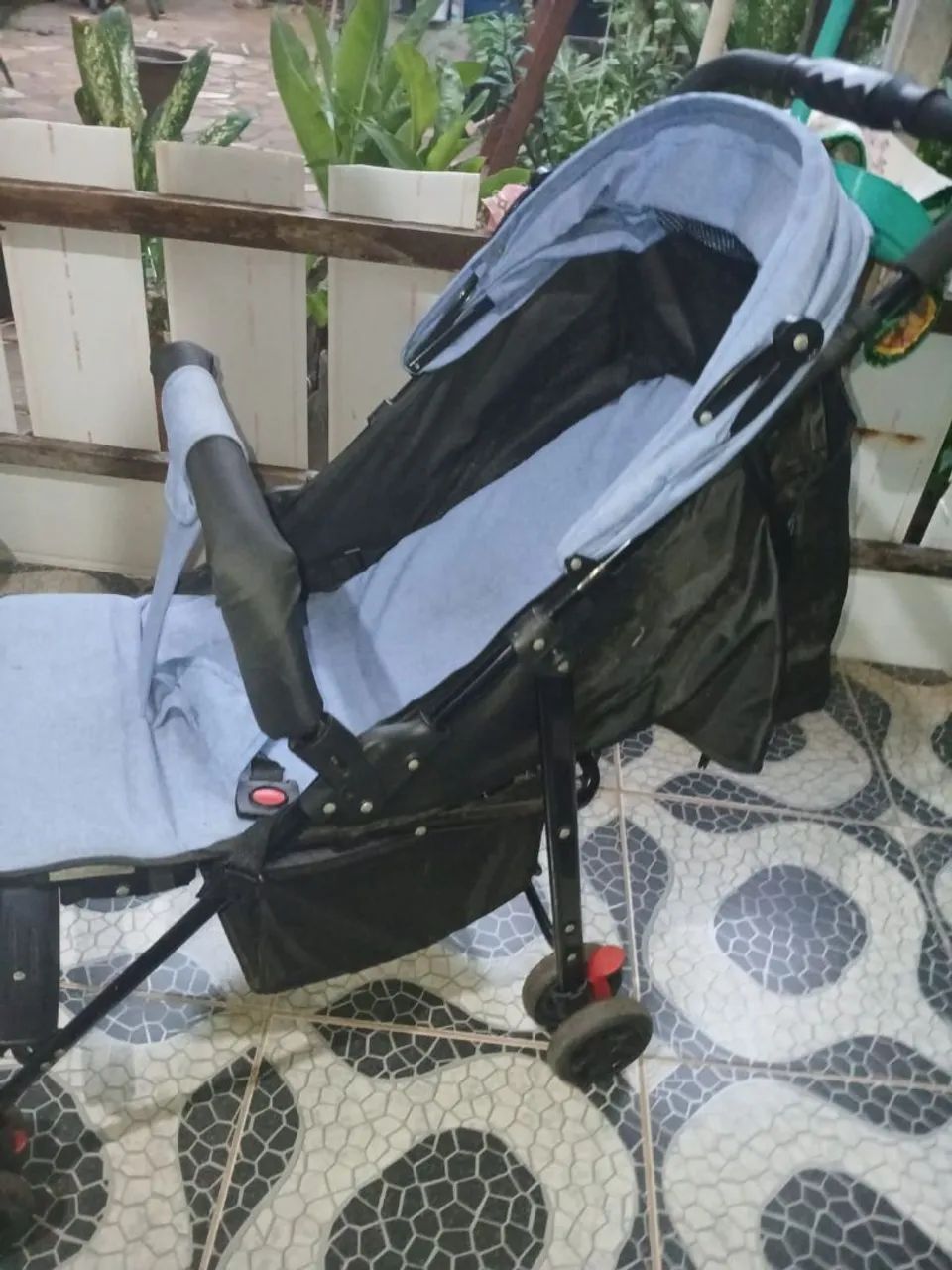 Carrinho banheira e bebê conforto  - Foto 2