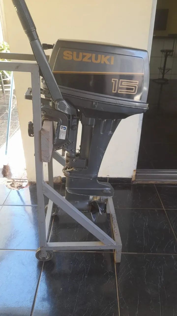 MOTOR SUSUKI 15     2 TEMPO - Foto 2