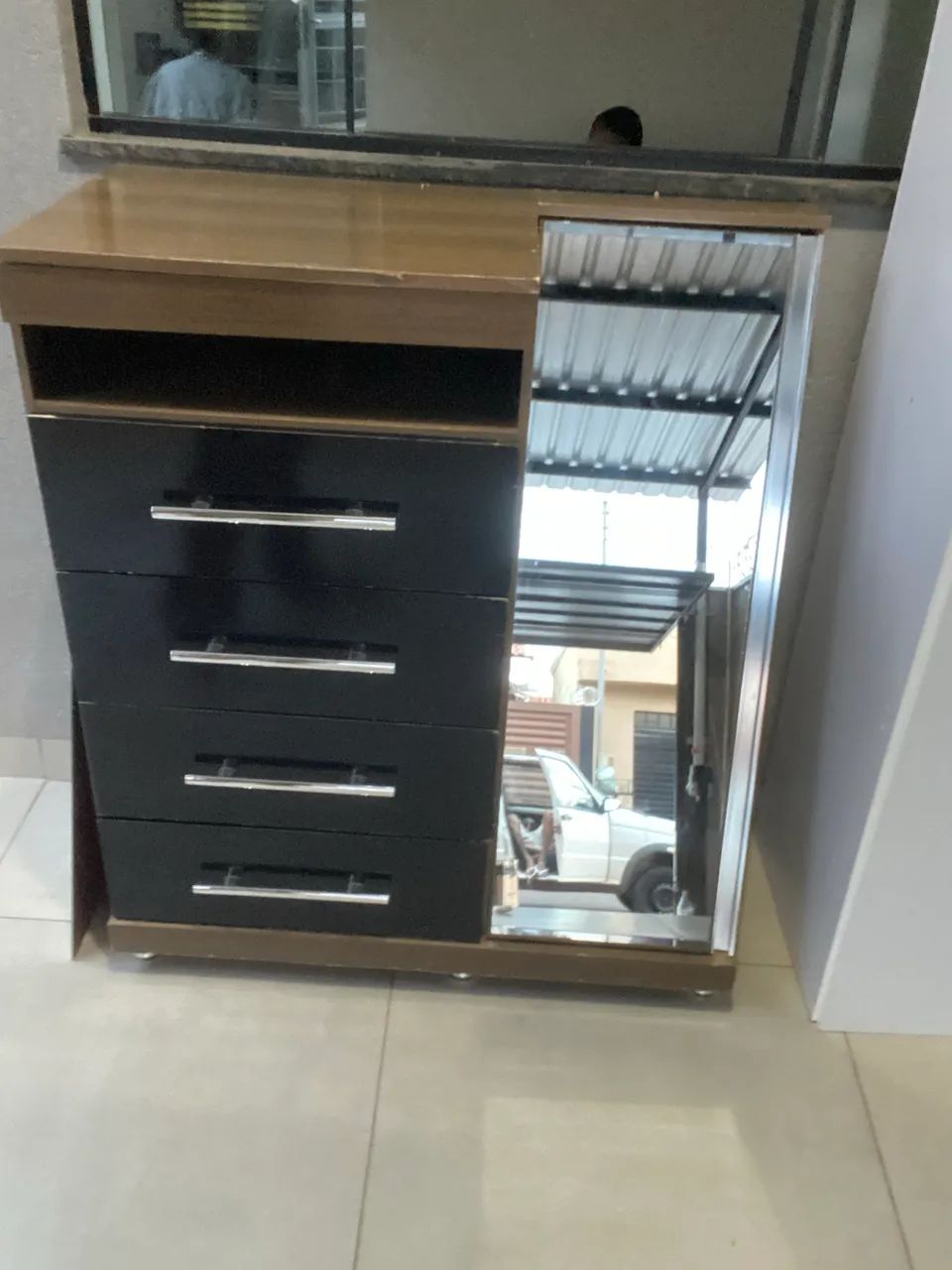 Vendo cômoda grande entrego  - Foto 2