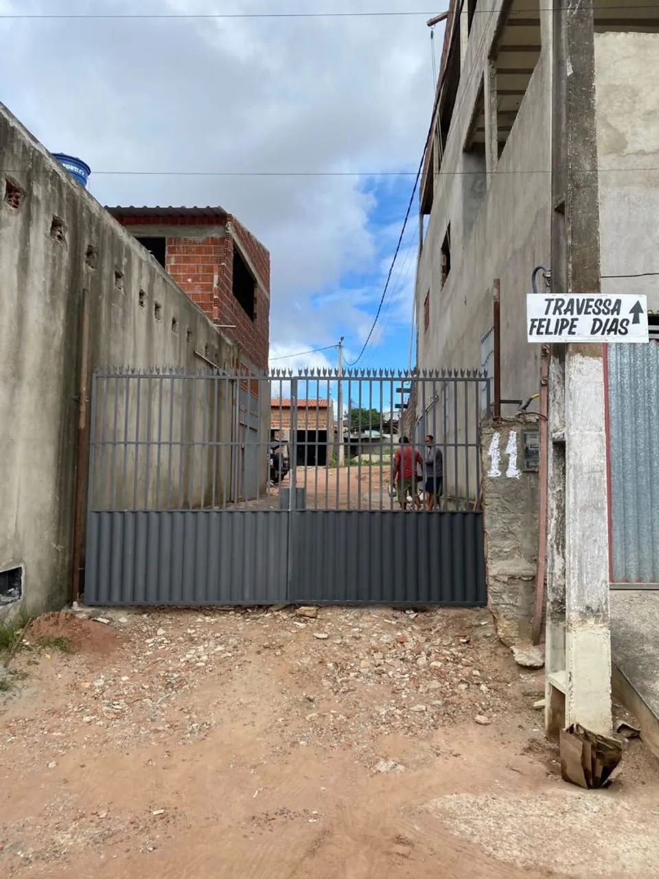 Vendo terreno em felipe camarão 