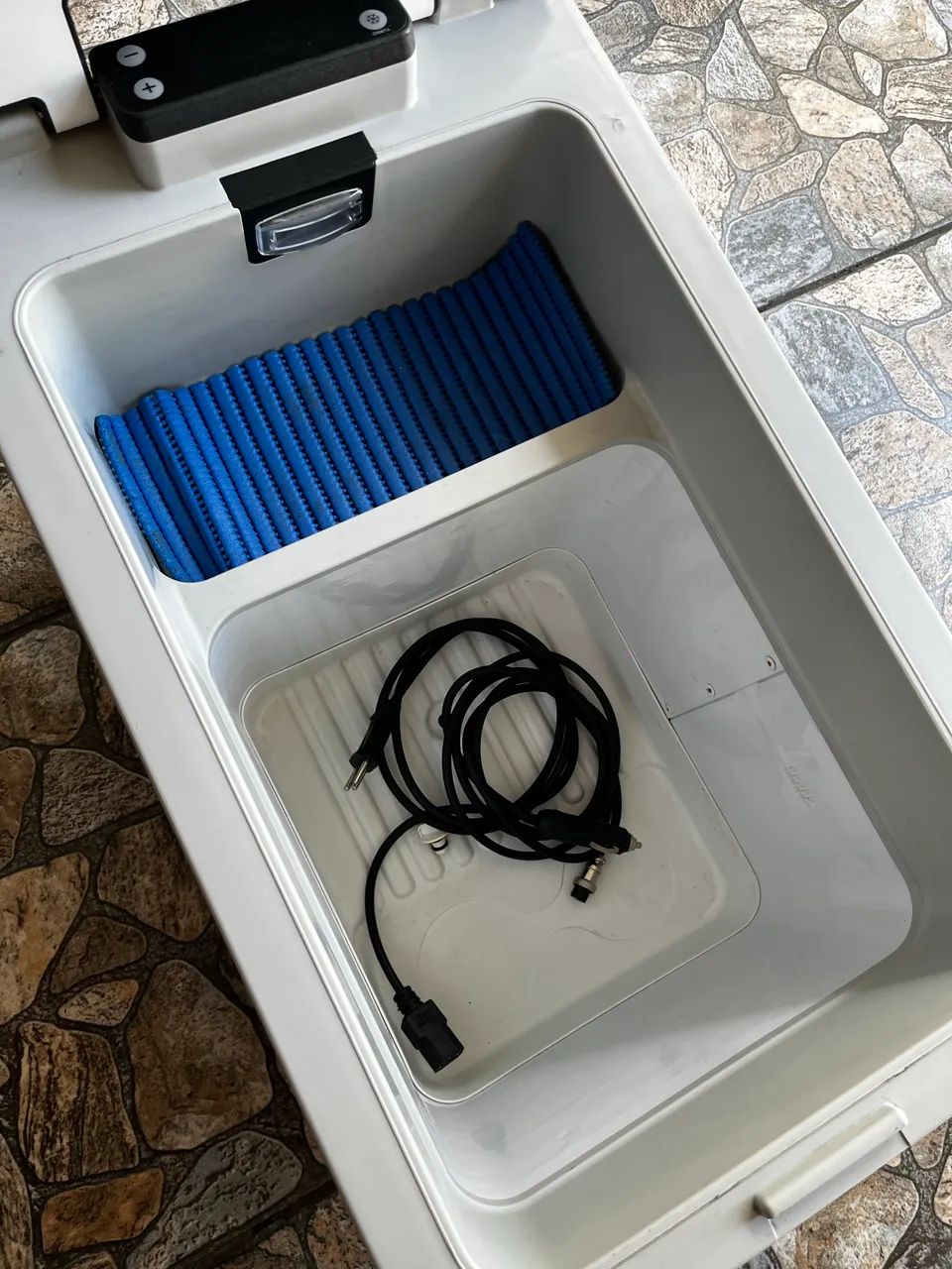 Geladeira Resfriar 31lts QUADRIVOLT 