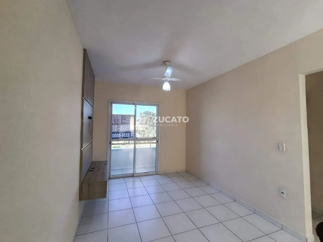 Apartamento com 1 dormitório para alugar, 54 m² - São Benedito - Uberaba/MG