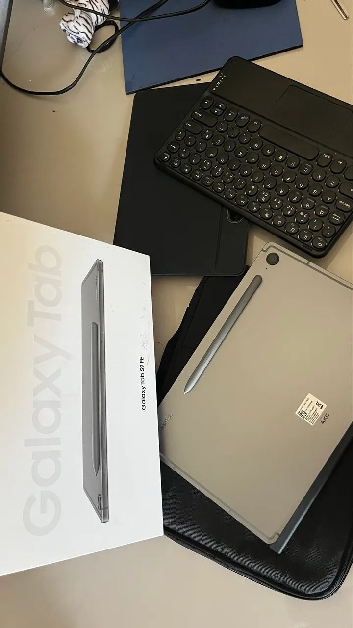TAB S9 FE + ACESSÓRIOS (CAPA ACOLCHOADA, SPEN E TECLADO) - Foto 4