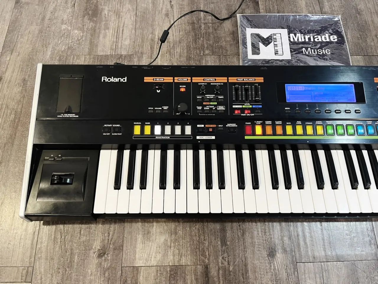 Roland Jupiter 50  - Foto 3