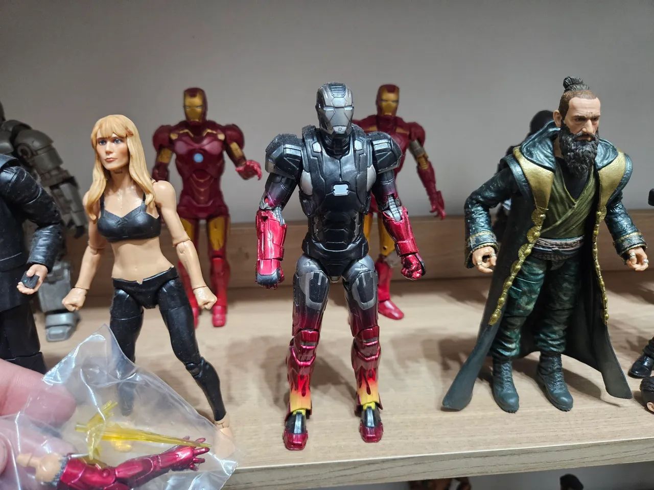 Pack pepper pottis e mandarin marvel legends  - Foto 2