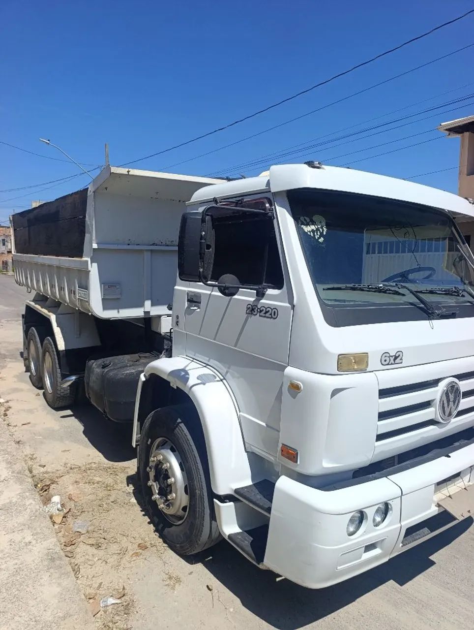 Vende-se excelente 23220 