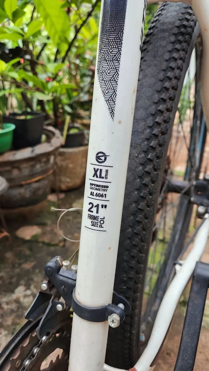 Bicicleta KSW aro 29, quadro 21 branca - Foto 2