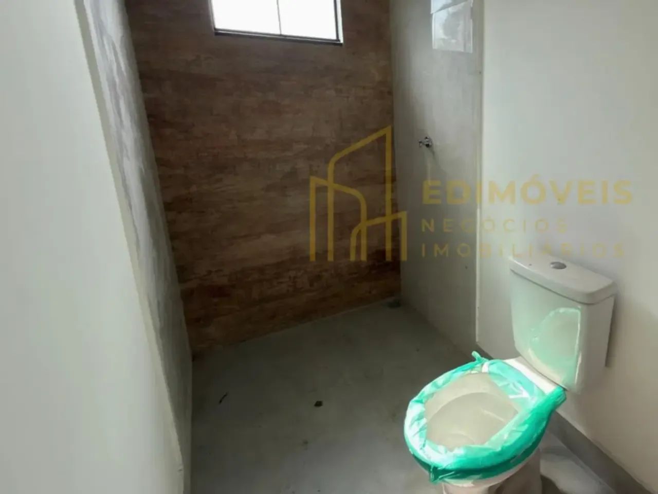 Sensacional casa duplex com varanda e quintal em São Francisco! - Foto 4