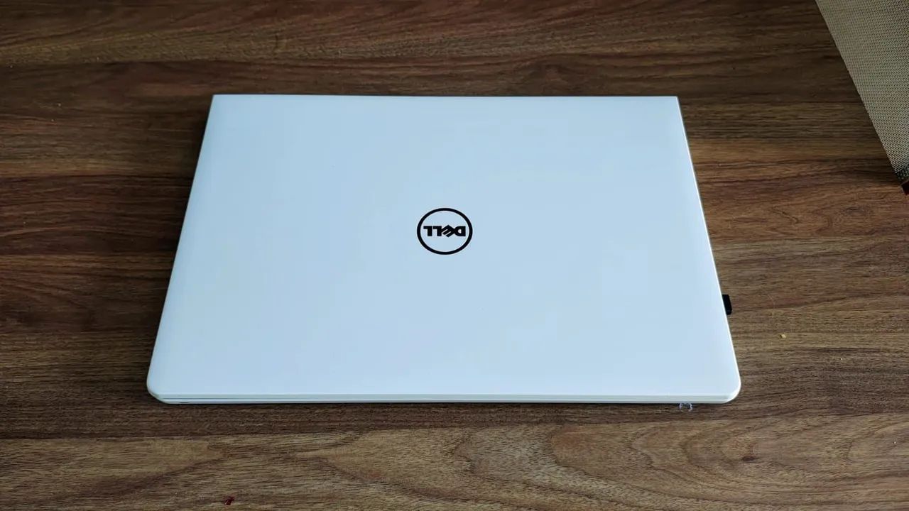 Vende-se notebook DELL i7