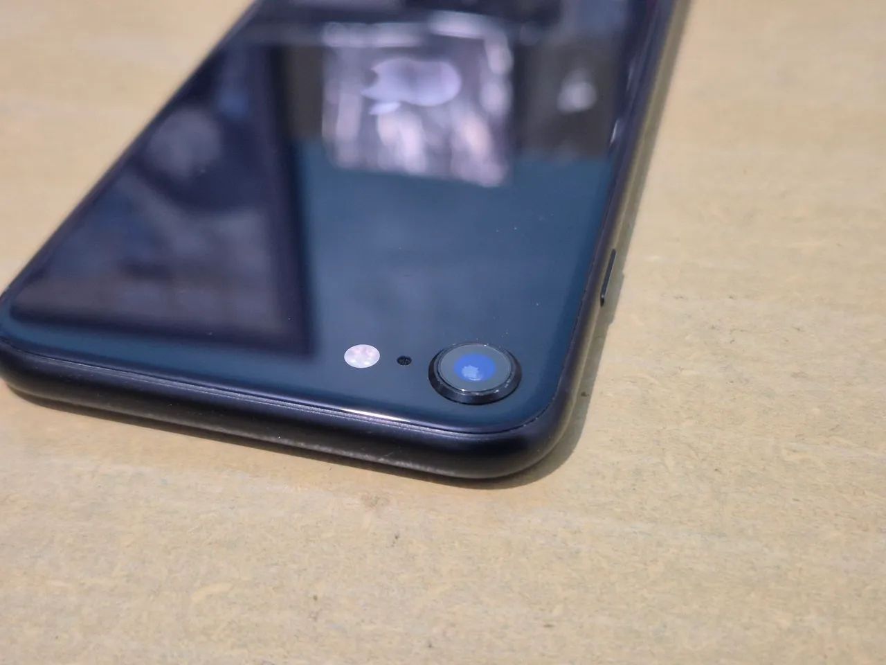 iPhone SE 3 em ótimo estado de conservação - Foto 5