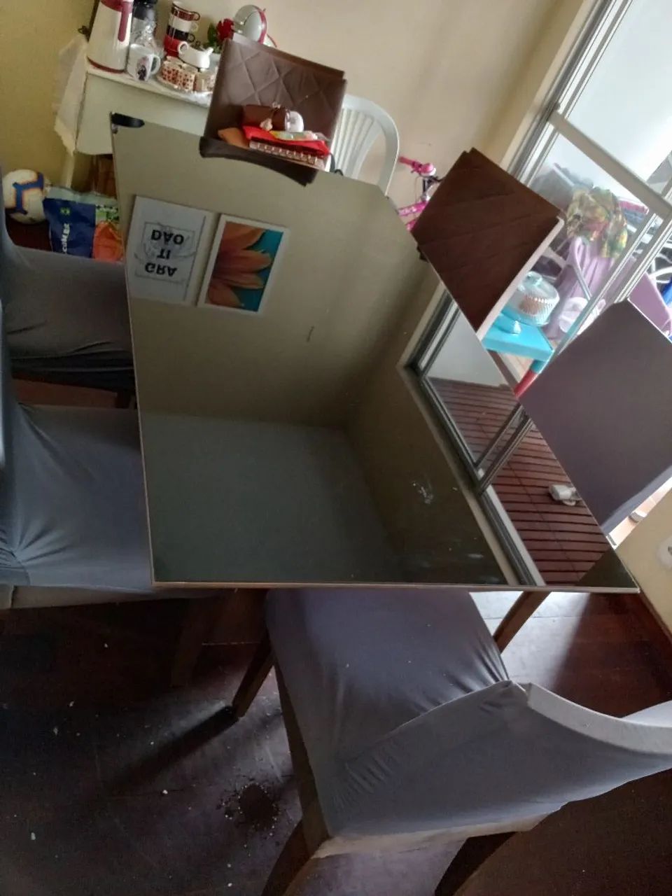 Mesa de jantar com 6 cadeiras - Foto 4