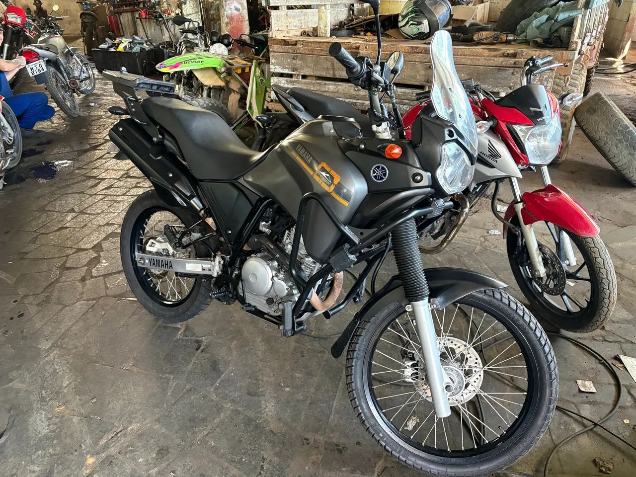 Tenere 250 2015 - Foto 2