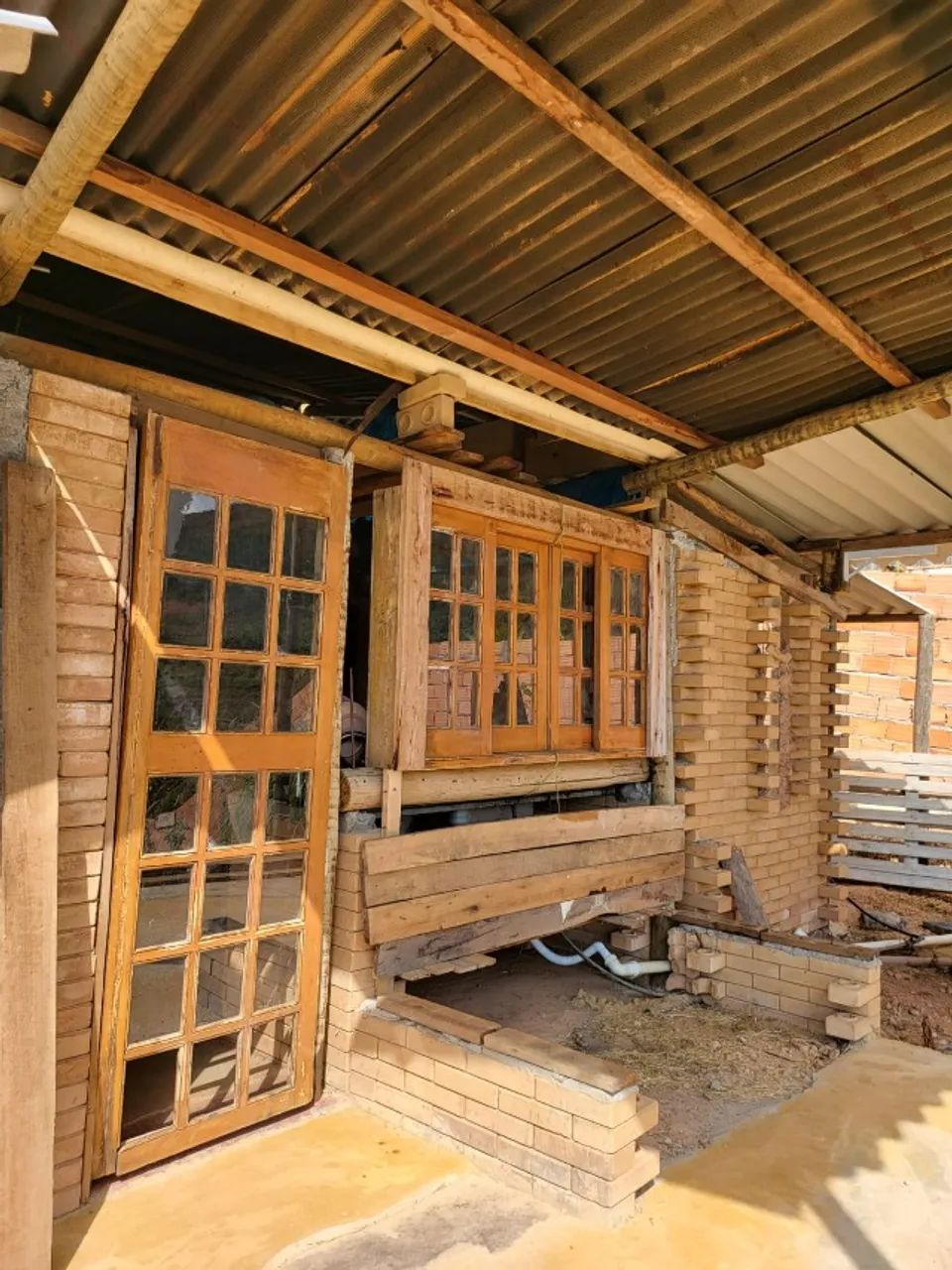 Terreno com casa semi acabada em Capitólio - Foto 3