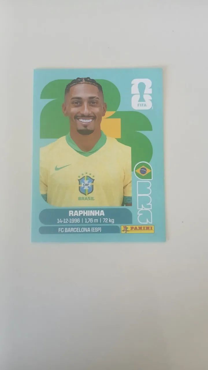 Figurinha da copa 2026 Extra Sticker Vinícius JR. + Raphinha + Bruno G. + Gabriel M da CC. - Foto 4