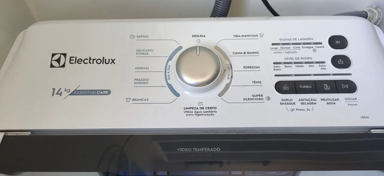 Máquina de lavar Eletrolux LED14