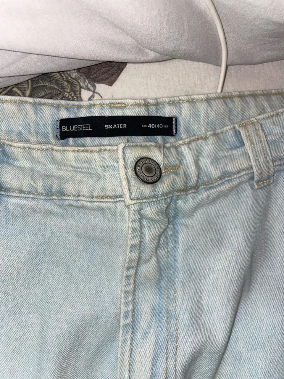 BERMUDA CARGO JEANS CLARA - ESTILO SKATE ? - Foto 3