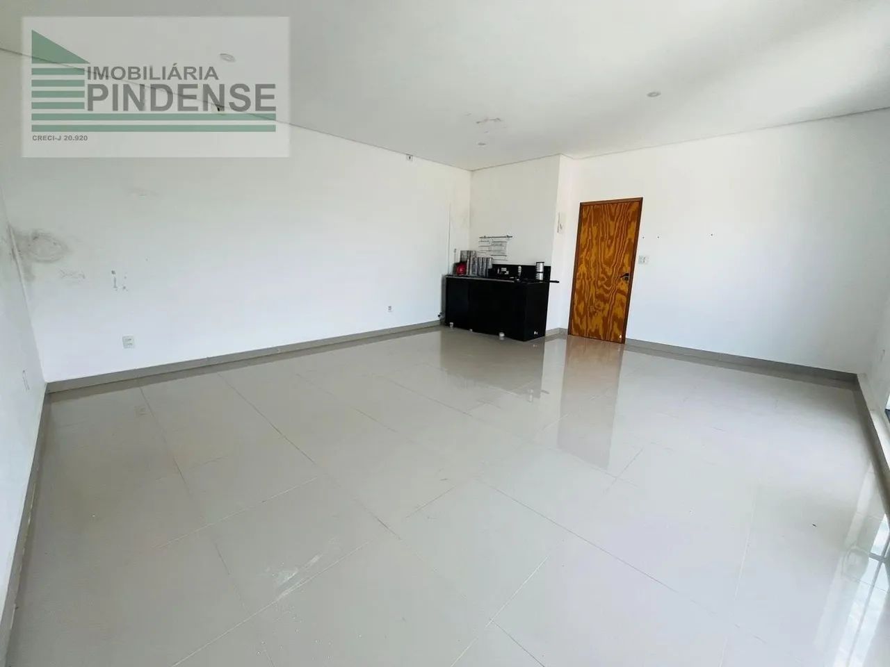 Sala Comercial em Jardim Rosely - Pindamonhangaba, SP - Foto 2