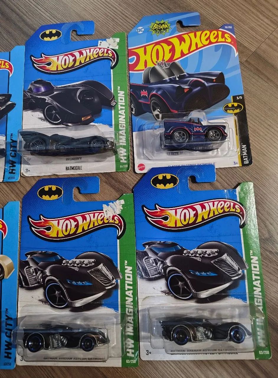 Carrinho Hot Wheels Batman - Foto 3