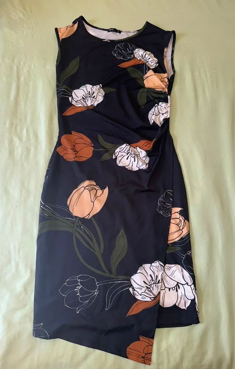 Vestido Marisa Preto Floral P