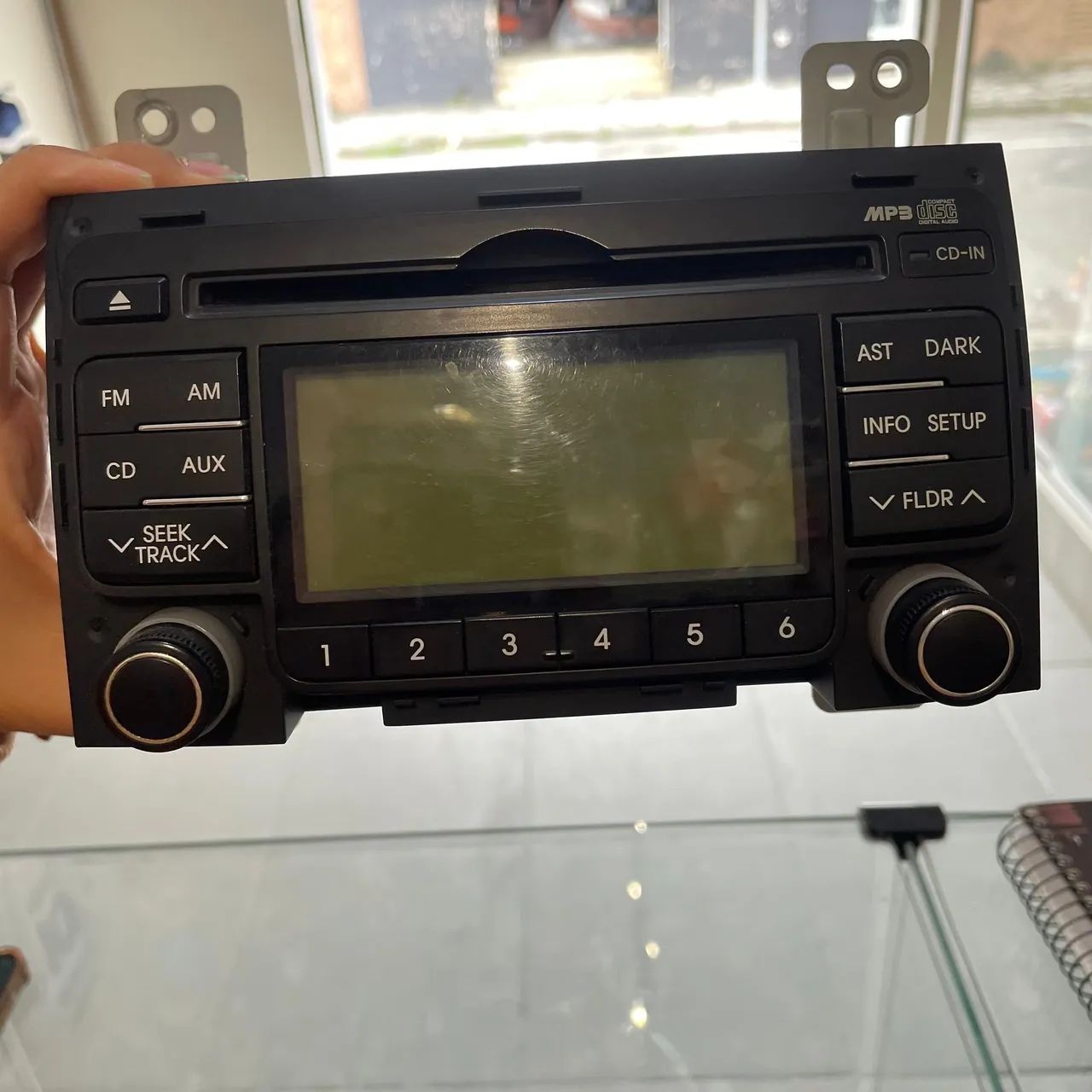 Som Hyundai i30. - Foto 2