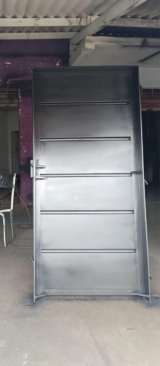 Porta nova a pronta entrega 