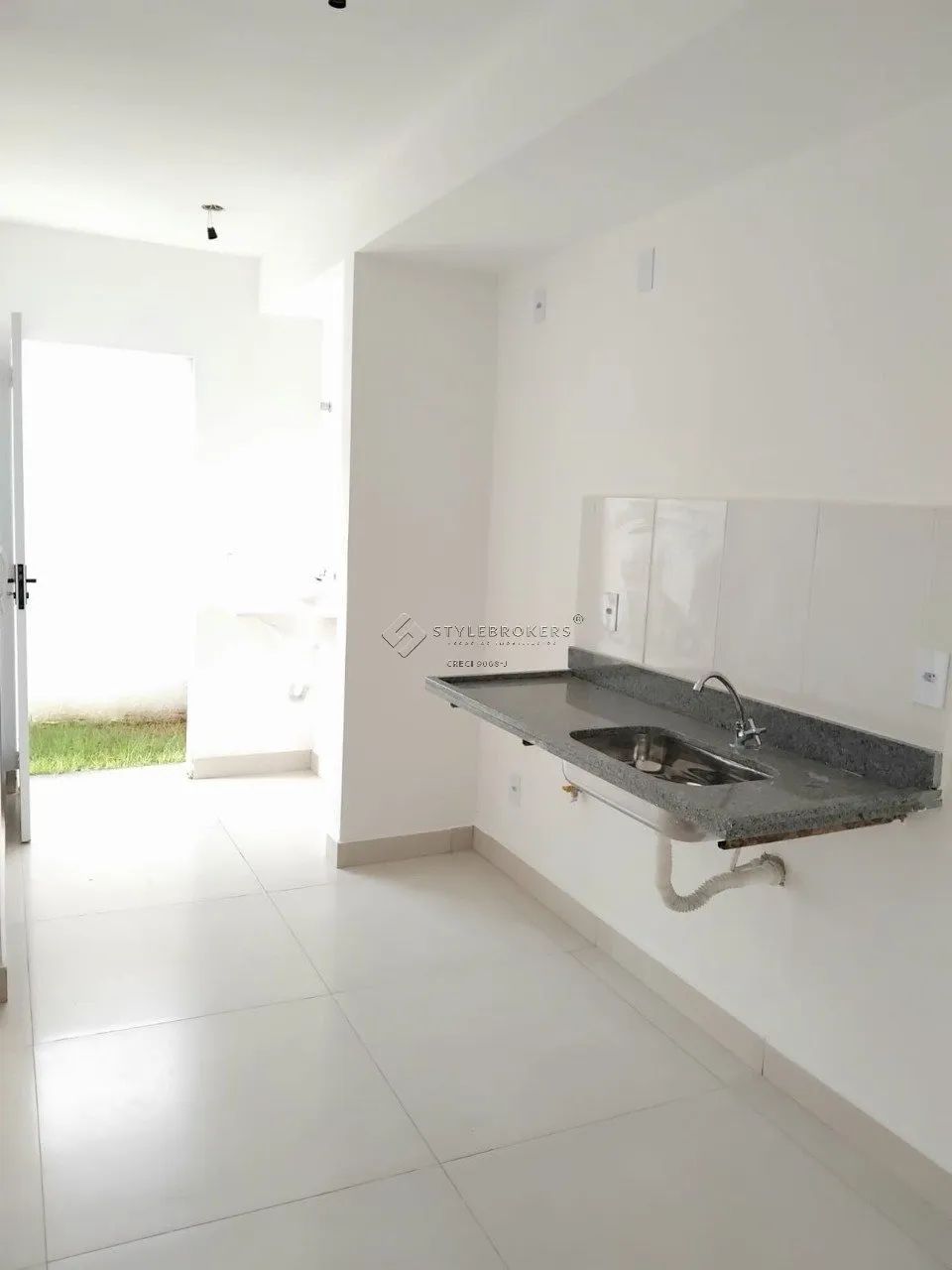 Apartamento no condomínio Maria Helena com gardem - Foto 3