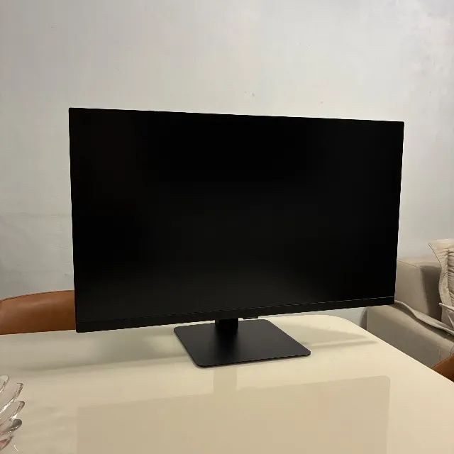 Monitor Samsung ViewFinity S6 27 QHD 100Hz IPS USB-C 90W - Foto 2