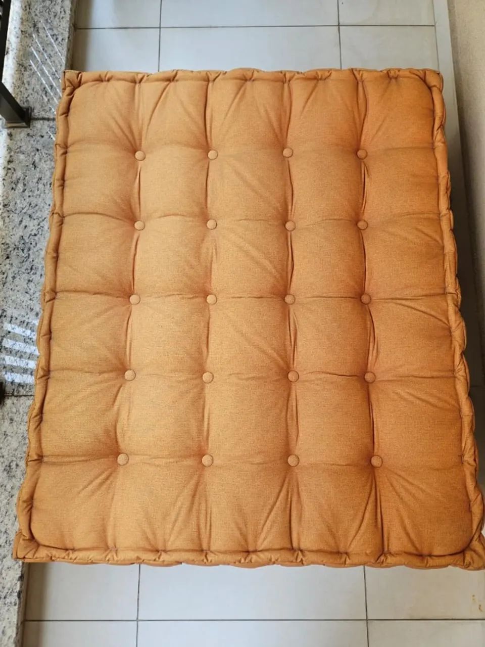 Futon Acquablock Bertô Artes 1x1,20 + base madeira + 2 almofadas - Foto 3