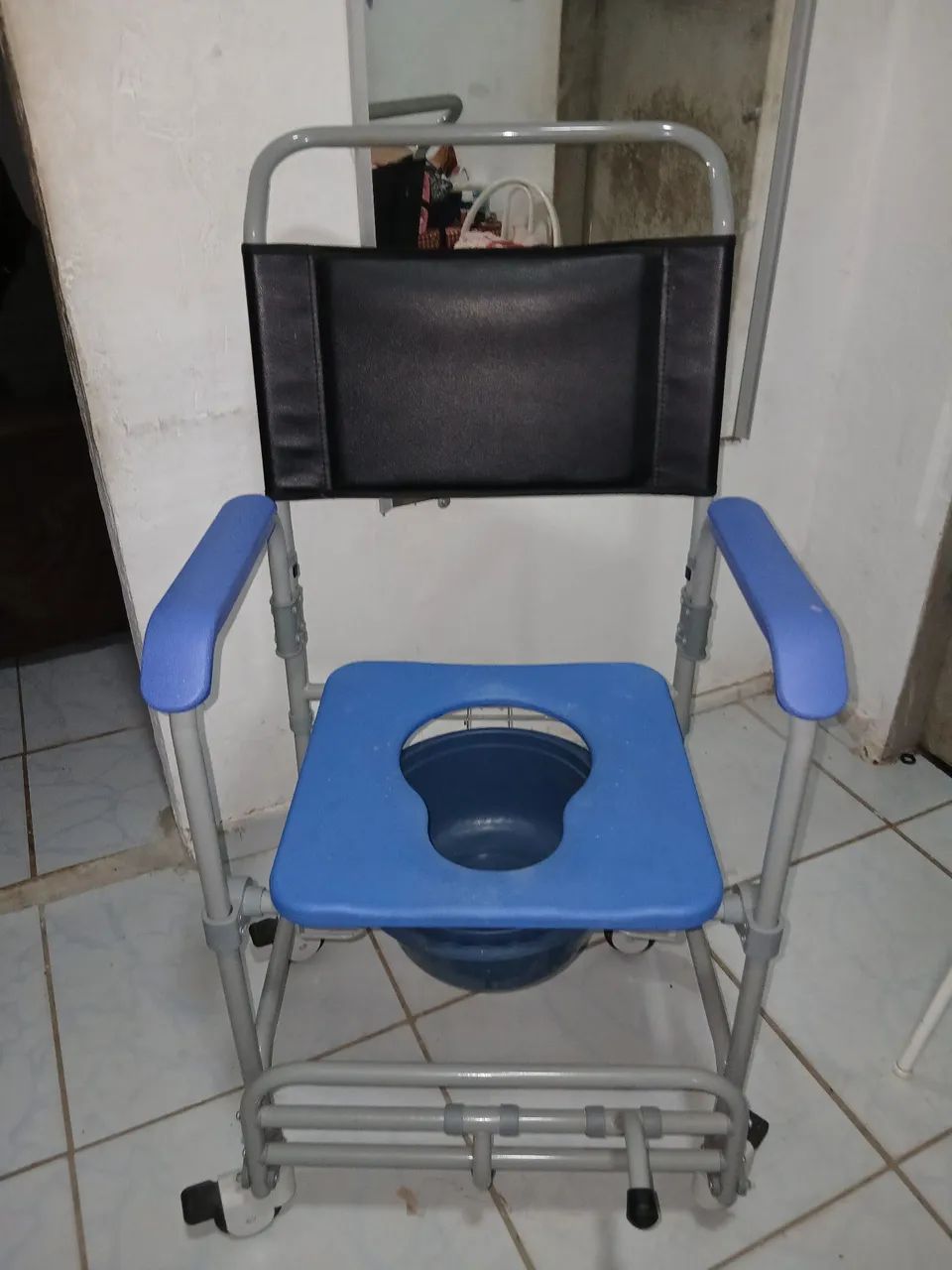 Cadeira de banho 2em1 - Foto 2