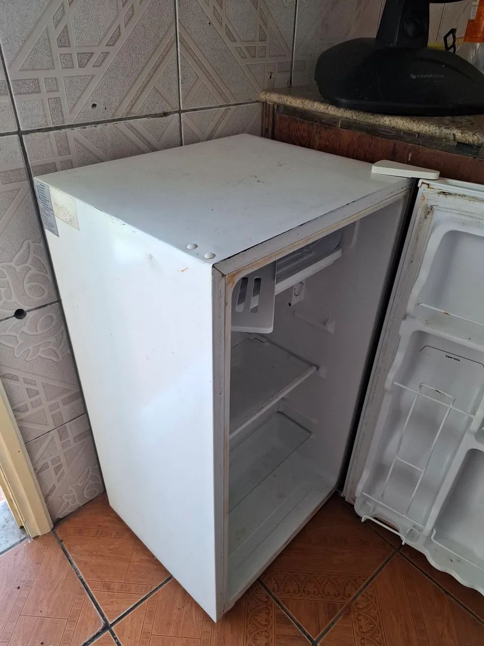 Frigobar Midea - Foto 3