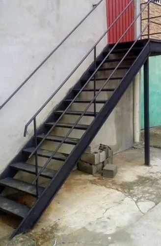 Escada de ferro  - Foto 2