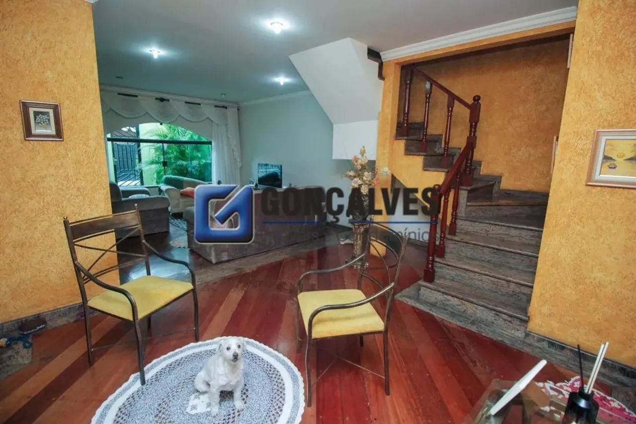 SOBRADO COM 4 DORMITORIOS SENDO 2 SUITES NO BAIRRO PARQUE INDUSTRIARIO- Santo André/SP - Foto 4