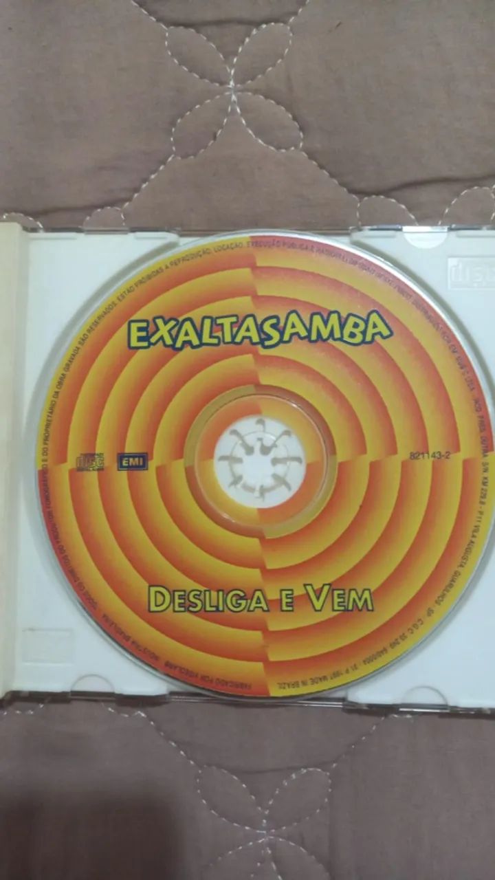 Cd original Exaltasamba Desliga e Vem usado. - Foto 3