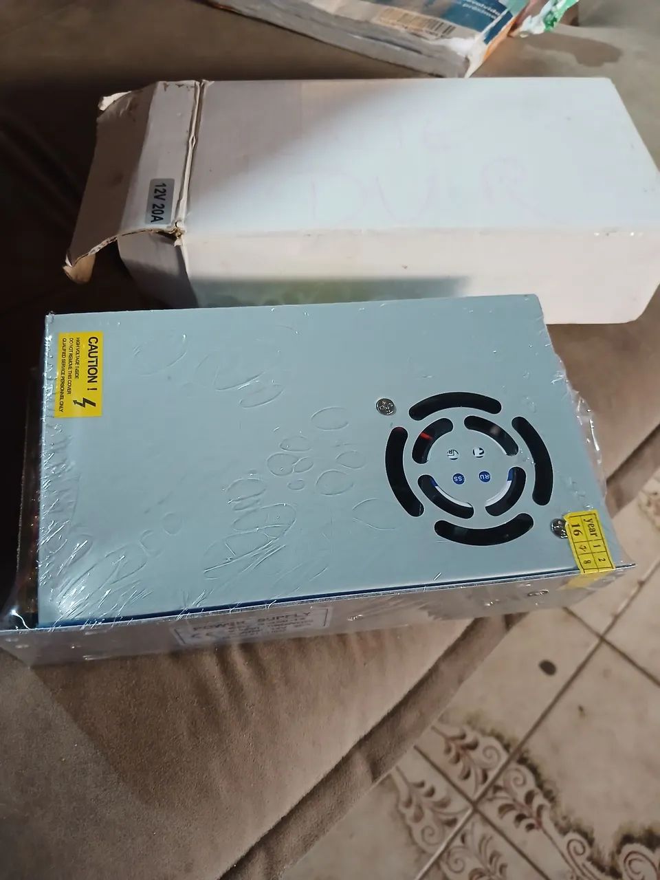 Fonte DVR 12v20A - Foto 3